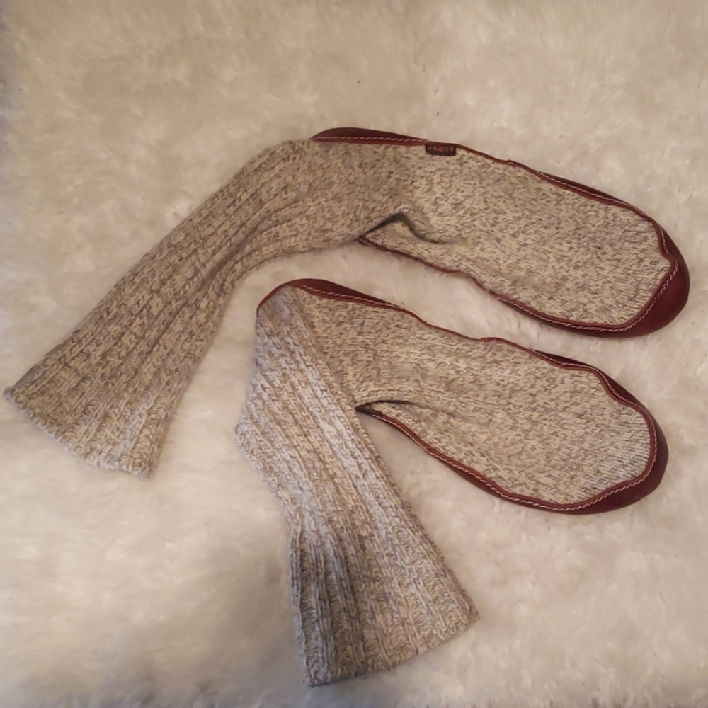 Acorn mens knee high slippers size 10 1/2
